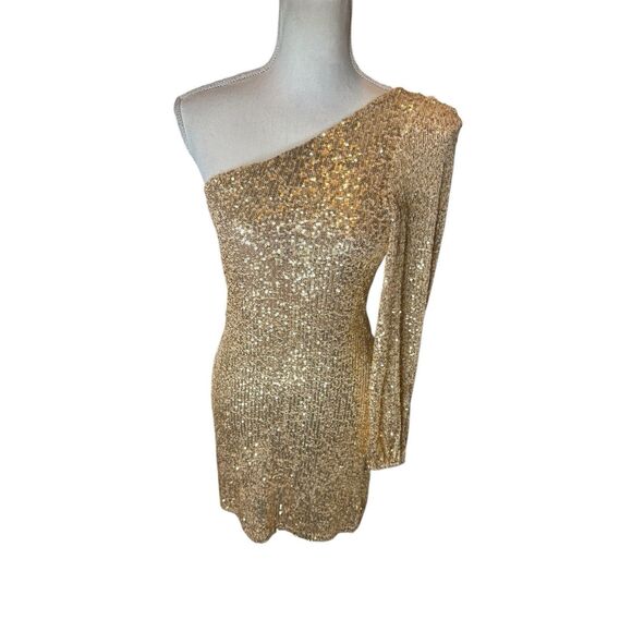 Betsy Johnson Gold Sequin Off Shoulder Evening Dress Women's Sz M Holiday NWT - Picture 2 of 6